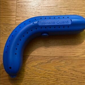 Blue Banana Guard